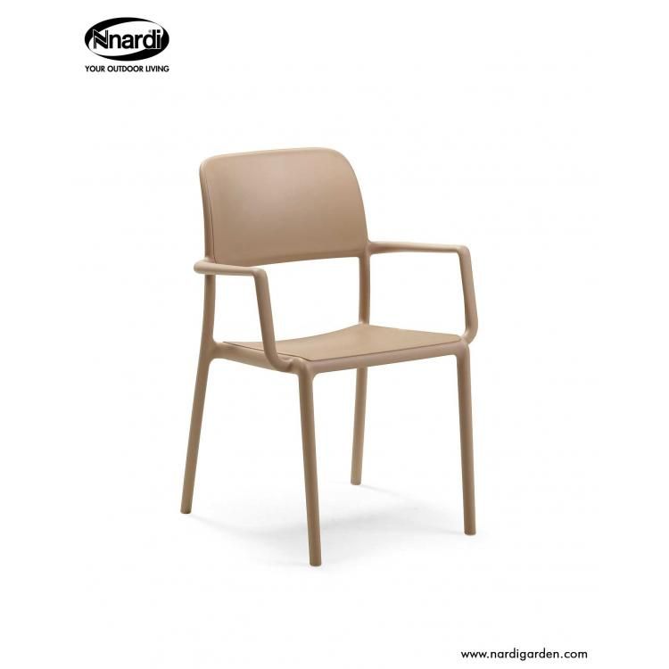Sillón Riva Nardi color avana