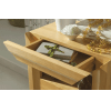 Dormitorio Verona detalle cajon escondido mesita noche