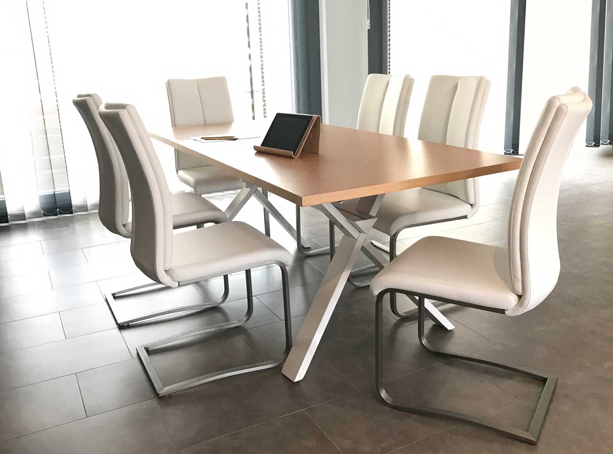 silla juliette con mesa cruz